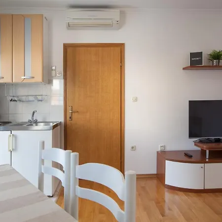 Center Kuzmanic Apartmán Makarská
