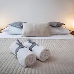 Apartment Center Kuzmanic *