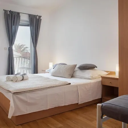 Center Kuzmanic Макарска