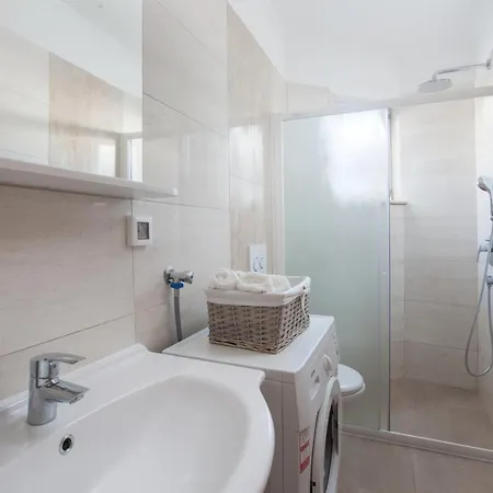 Center Kuzmanic Apartment