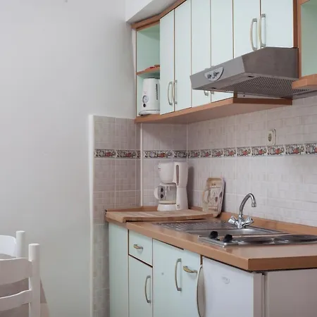 Center Kuzmanic * Makarska